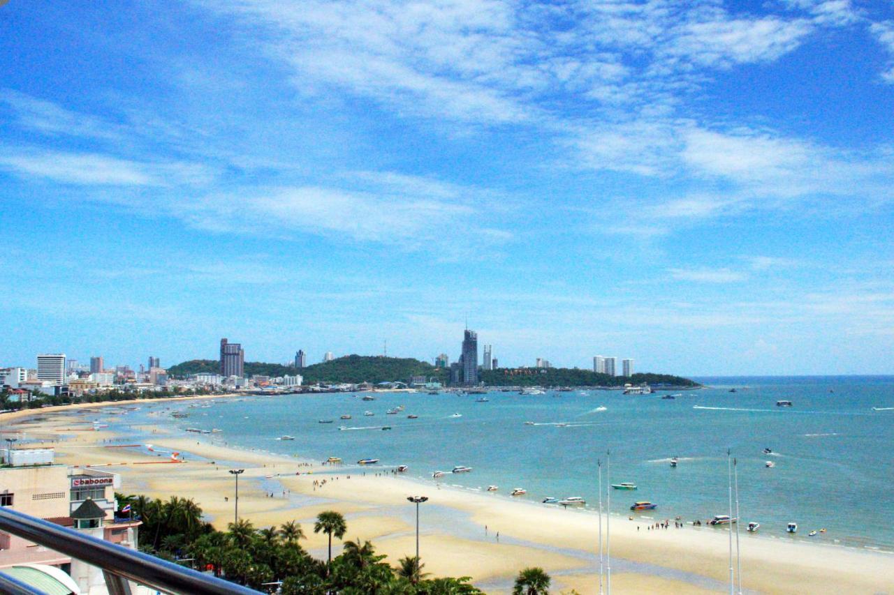 Mark Land Pattaya Beach Exterior photo