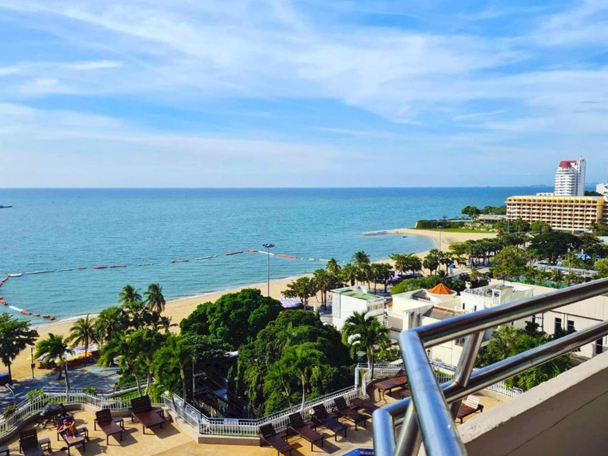Mark Land Pattaya Beach Exterior photo