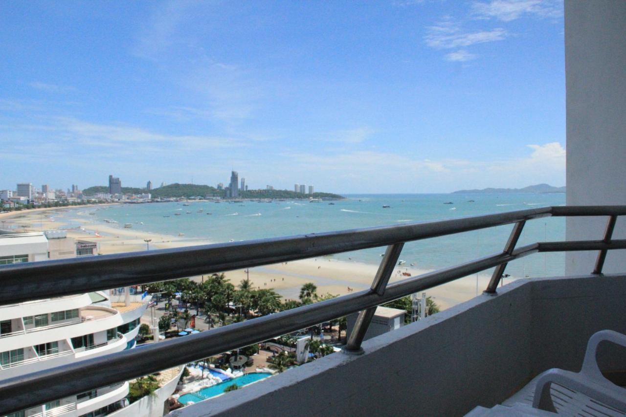 Mark Land Pattaya Beach Exterior photo