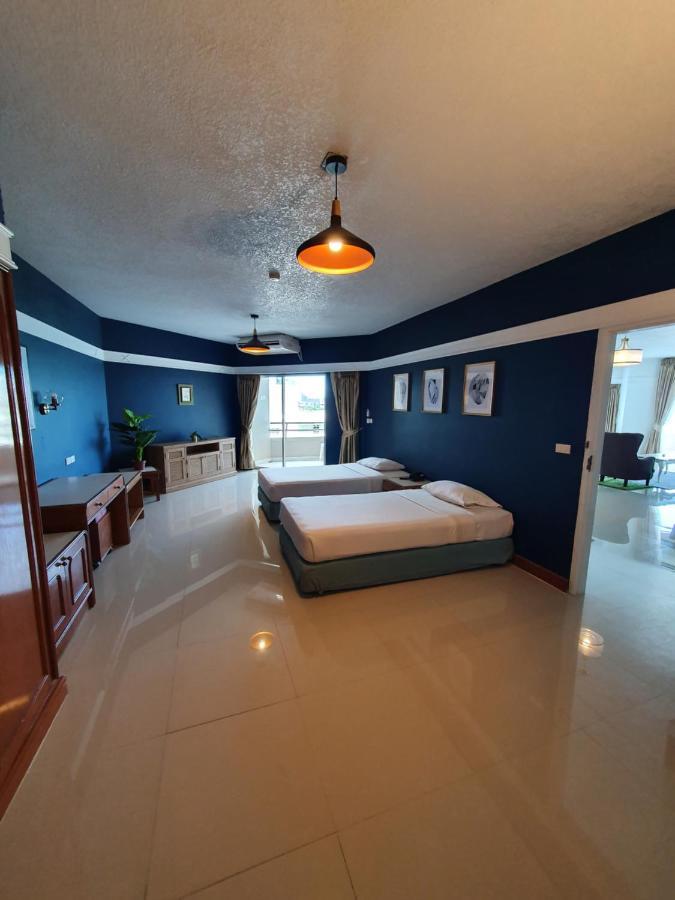 Mark Land Pattaya Beach Exterior photo