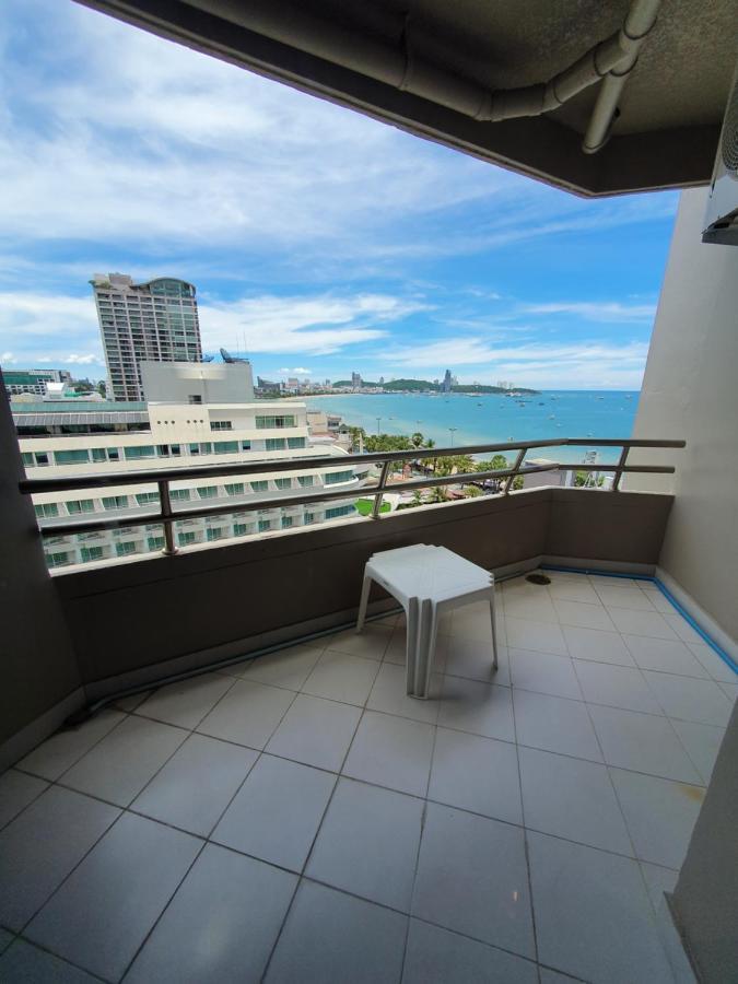 Mark Land Pattaya Beach Exterior photo
