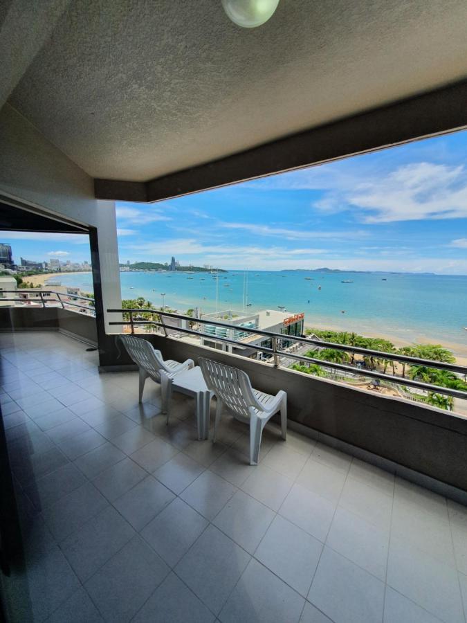Mark Land Pattaya Beach Exterior photo